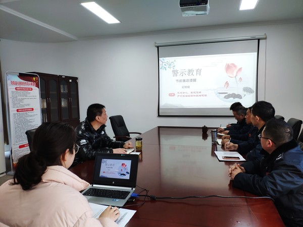 ce7d87c5b64301b09bc61fd926fdac2 (1).jpg